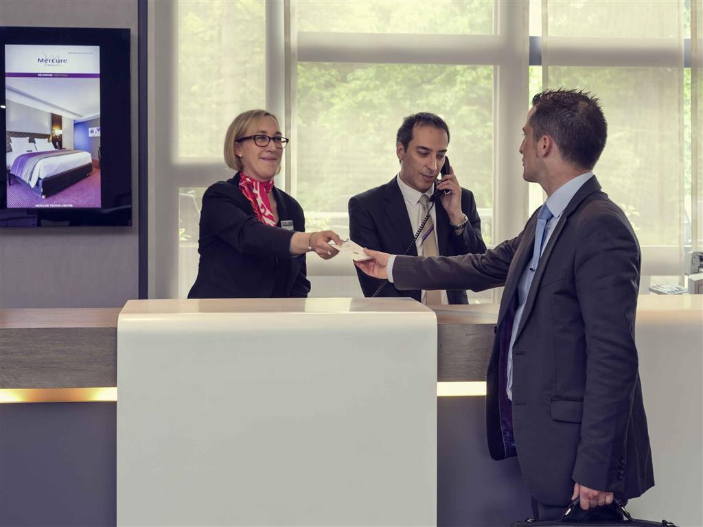 Mercure Strasbourg Aeroport Оствалд Екстериор снимка